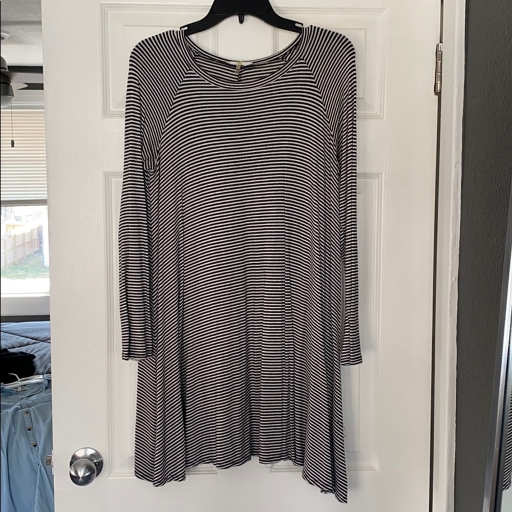 Long sleeve striped T-shirt dress